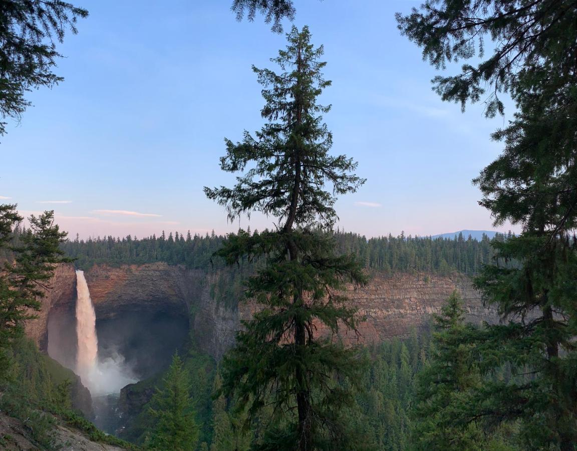 Helmcken Falls Lodge Cabin Rooms And Rv Park Clearwater Zewnętrze zdjęcie