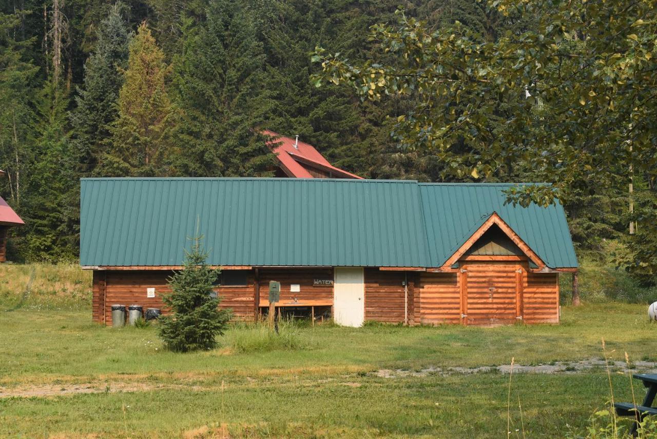Helmcken Falls Lodge Cabin Rooms And Rv Park Clearwater Zewnętrze zdjęcie