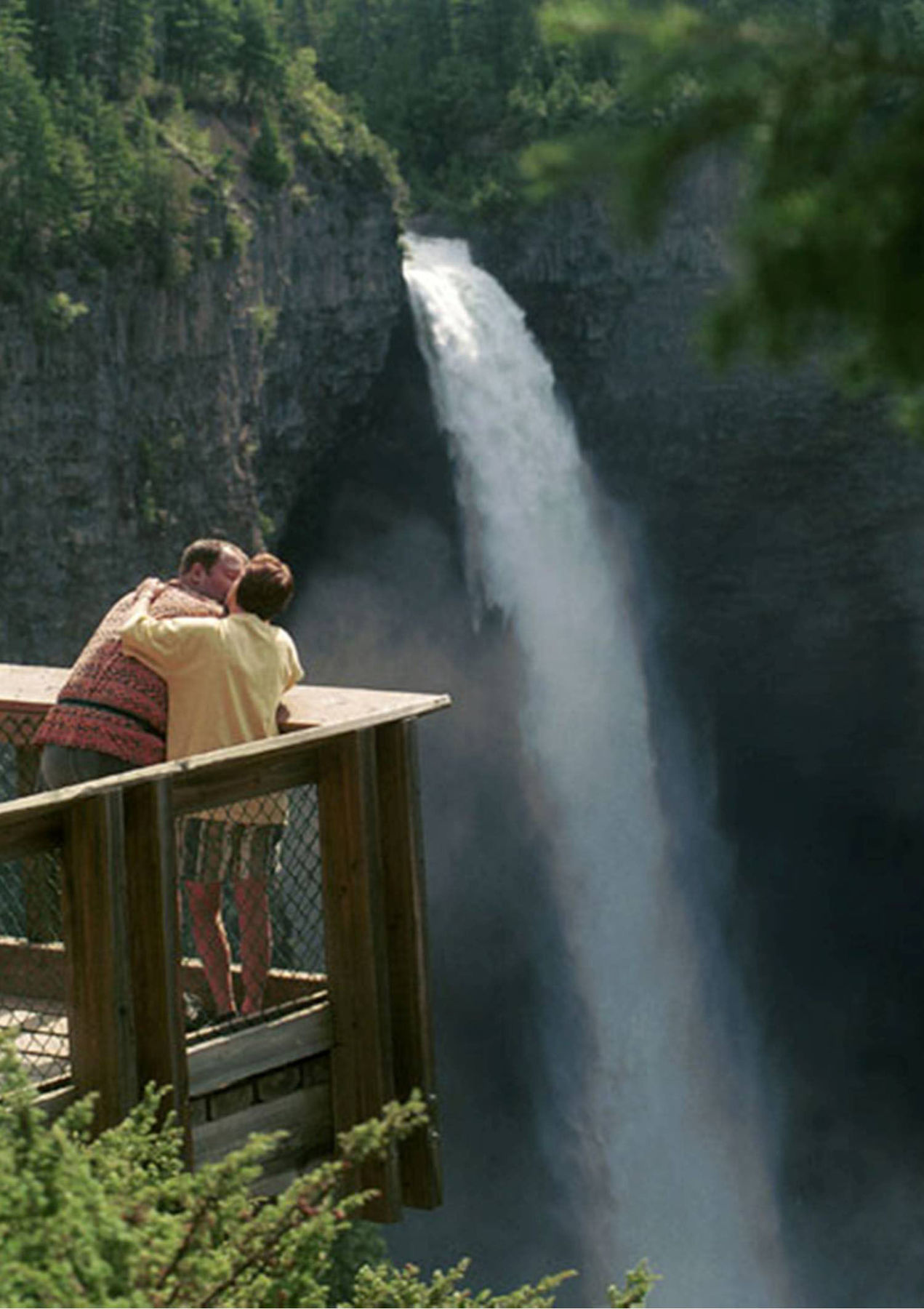 Helmcken Falls Lodge Cabin Rooms And Rv Park Clearwater Zewnętrze zdjęcie